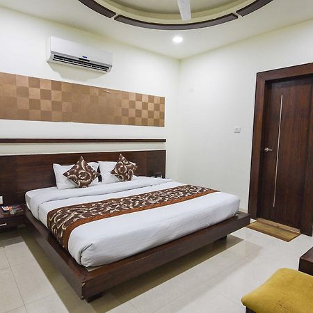 Hotel Royal Villas Bhopal Bagian luar foto